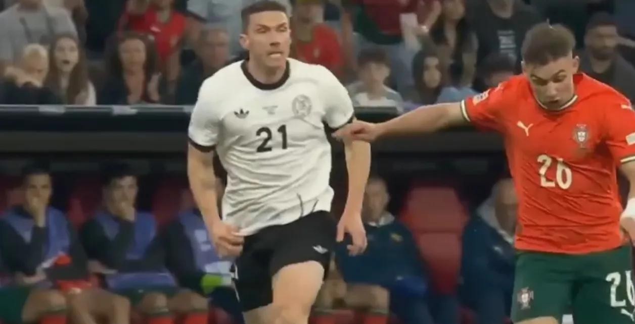  C罗遭遇十五连败，澳大利亚队教练面临压力！